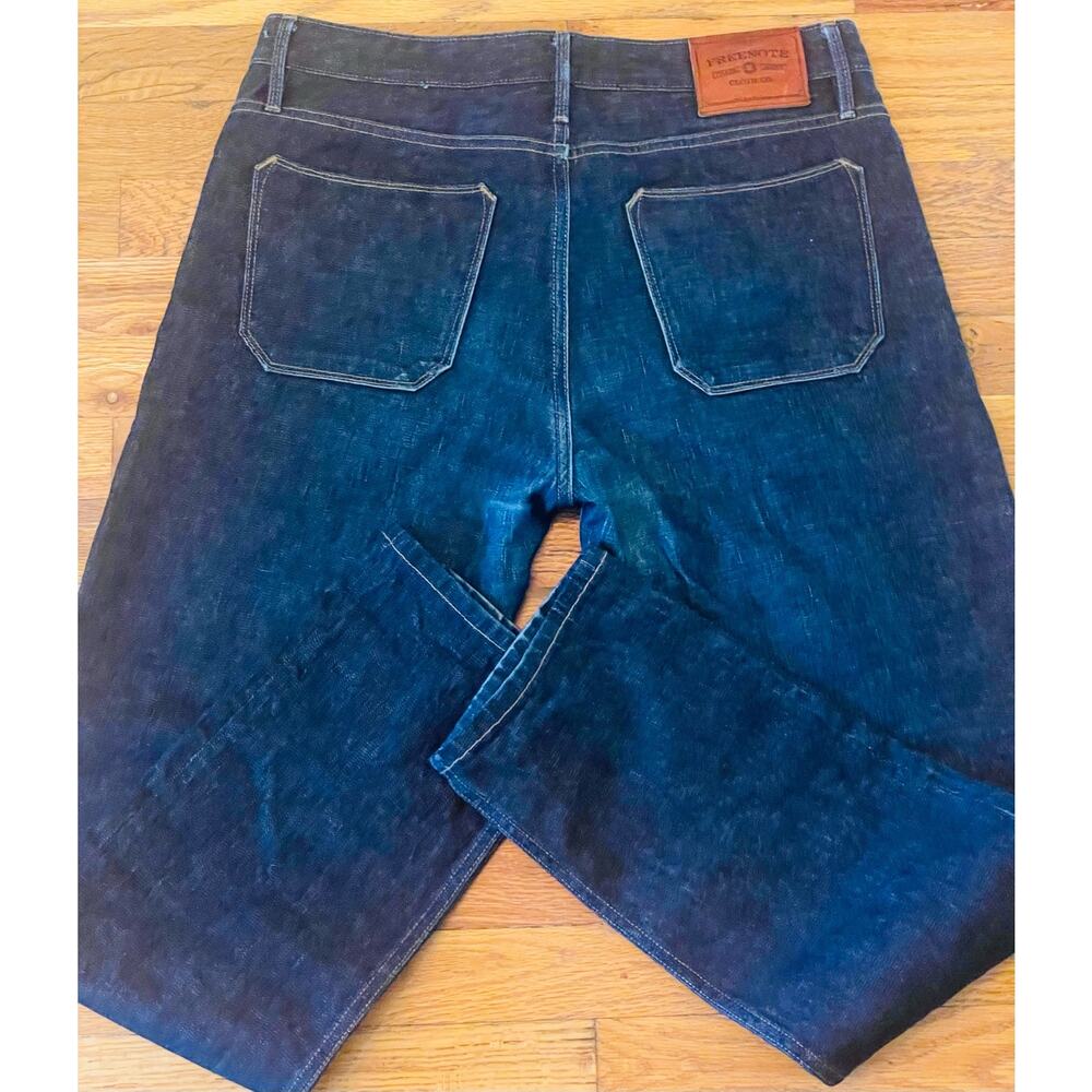 Freenote Cloth Co Men’s Portola Taper Fit Button Fly Bluewash Size 33 Jeans